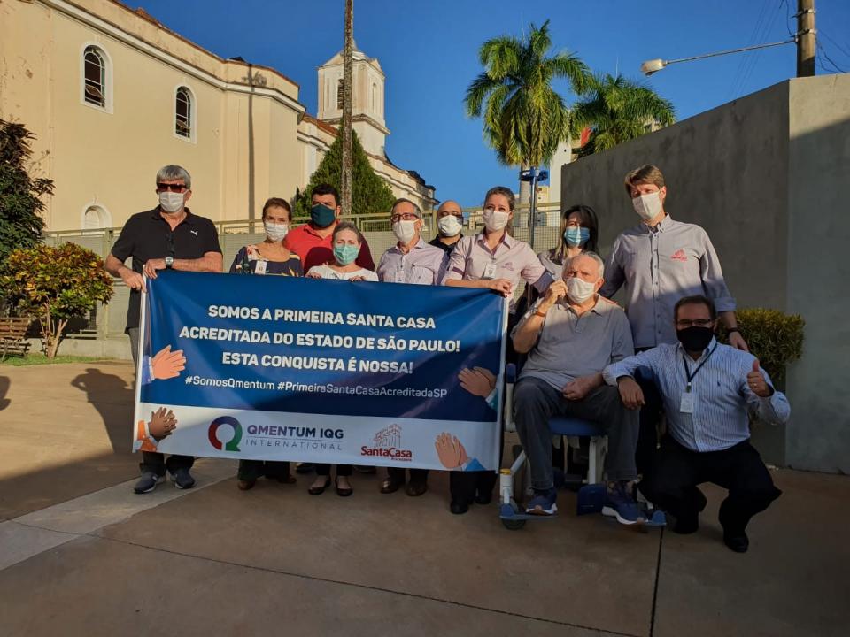 Foto 2 de 3 — Santa Casa de Araraquara conquista certificado de excelência internacional